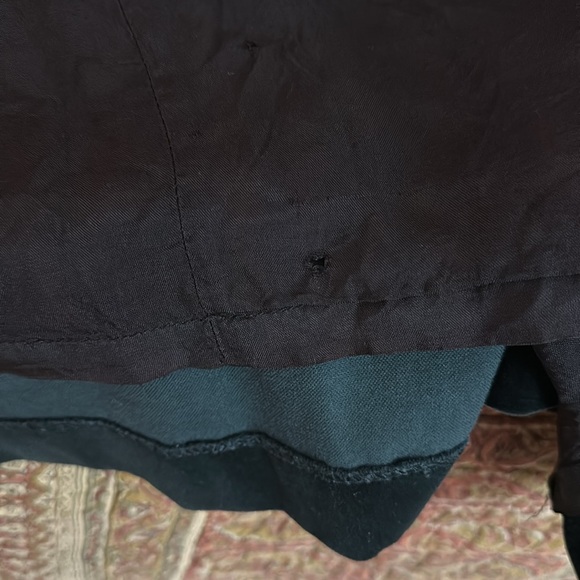 Elegant Vintage Black Velvet Opera Coat - Picture 5 of 5